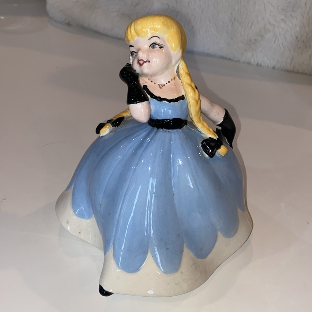 VTG 1958 Holland Mold Ceramic Dancing Girl Southern Belle Blond/Blue Figurine